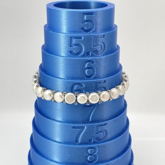 White Freshwater Button Pearl Beaded Stretch Bracelet Minimalist Elegant 6.5" - Picture 5 of 6